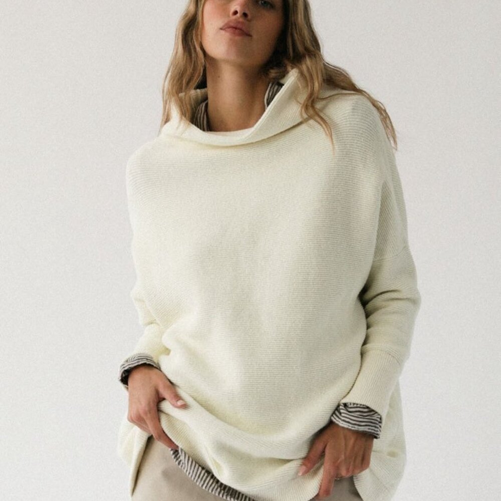 Free People Ottoman Tunic Sweater in Ecru (White), Size XS